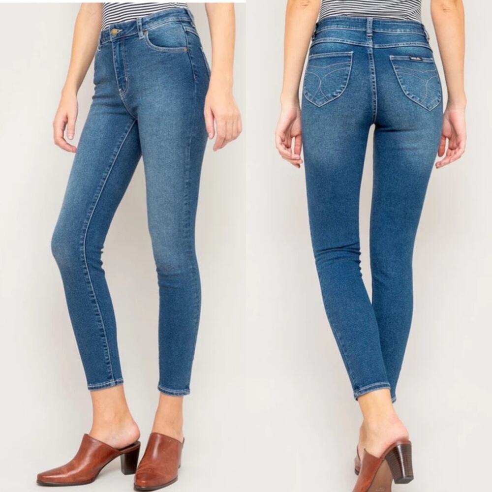 ROLLAS West Coast Ankle Jeans Skinny in Medium Wash Pavement Blue Size 26 NEW